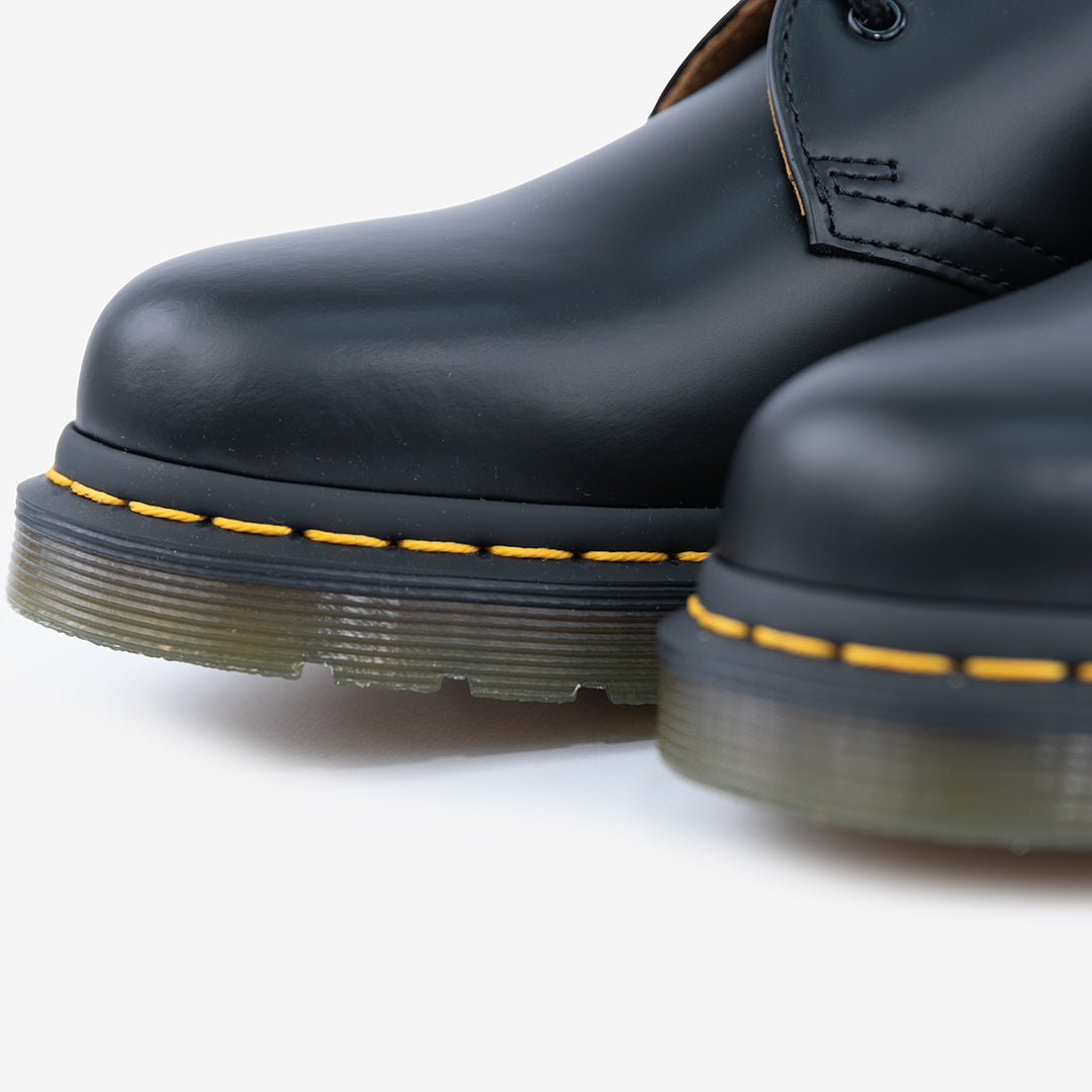 STRINGATA DR MARTENS
