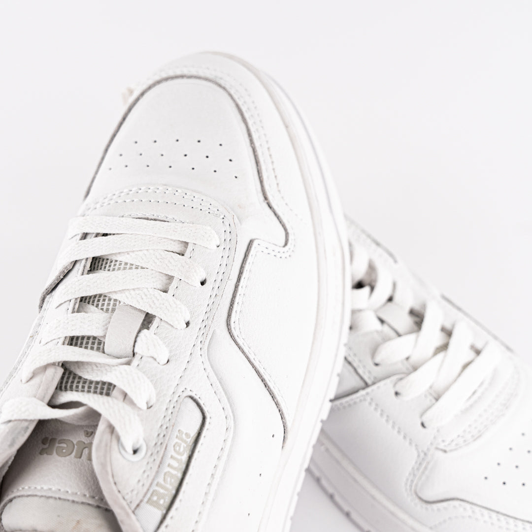 BLUE SNEAKERS