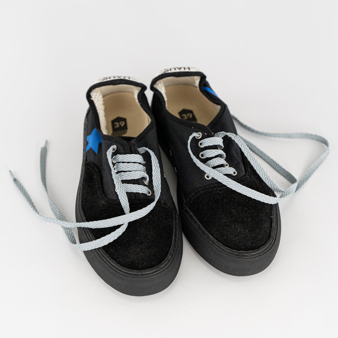 GOLDEN GOOSE SNEAKERS