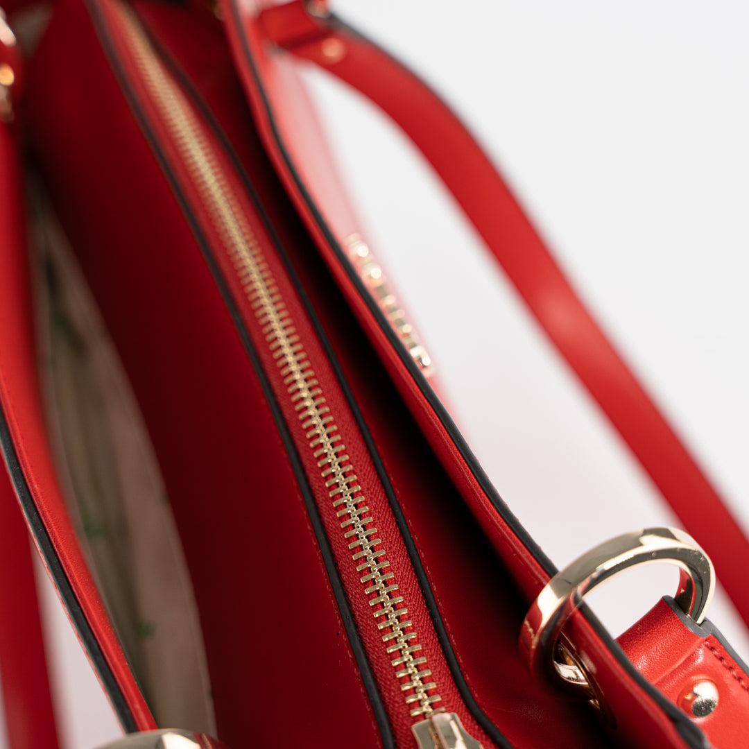 BORSA GUESS