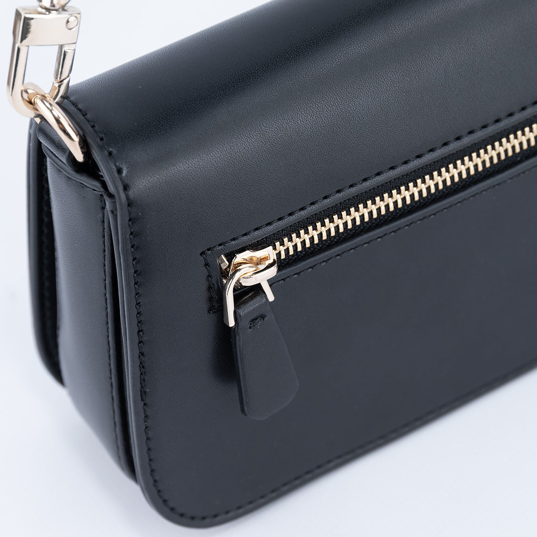 BORSA GUESS