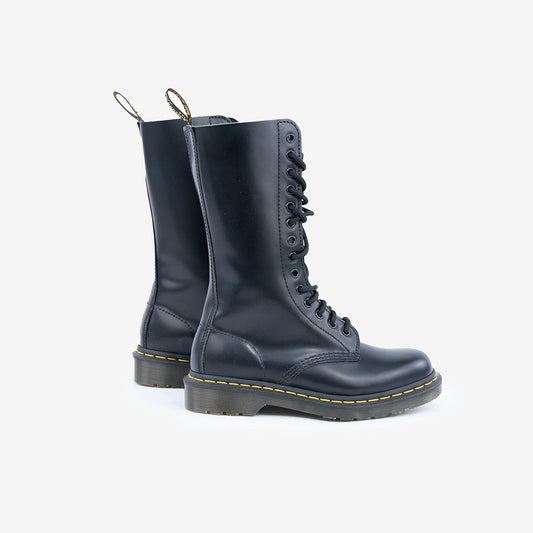 ANFIBIO DR MARTENS