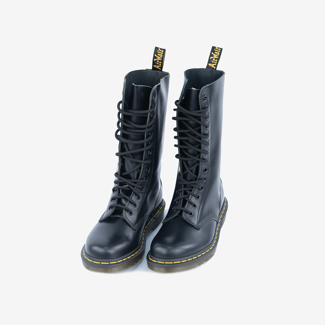 ANFIBIO DR MARTENS
