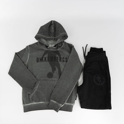 TUTA BIKKEMBERGS