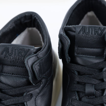 SNEAKERS AUTRY